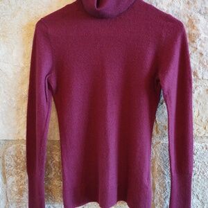Saks Fifth Ave  Burgundy Cashmere Sweater Size s
